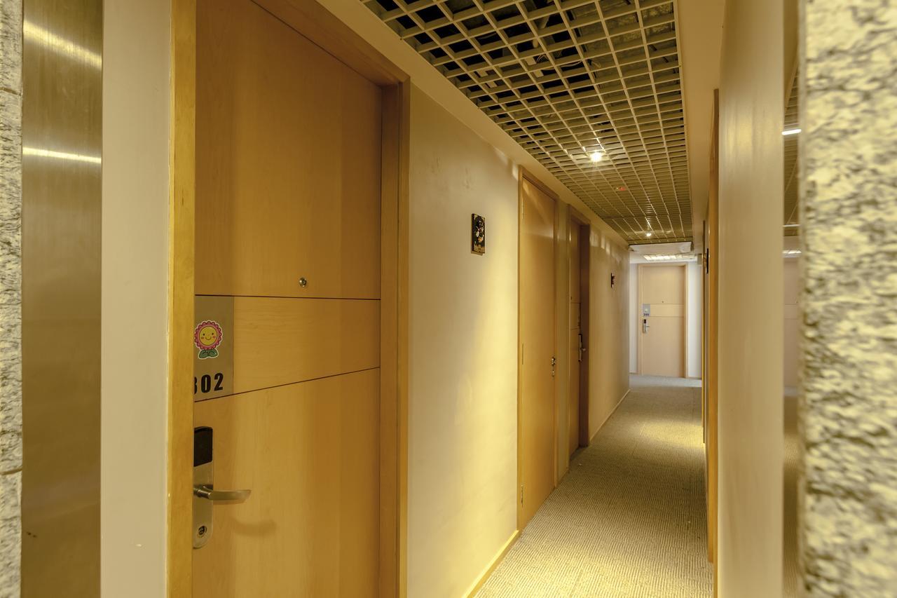 Rangoon Hostel