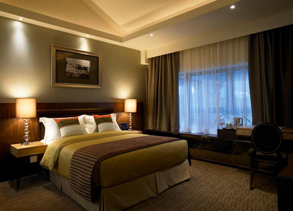 Hotel The At Recreation Club