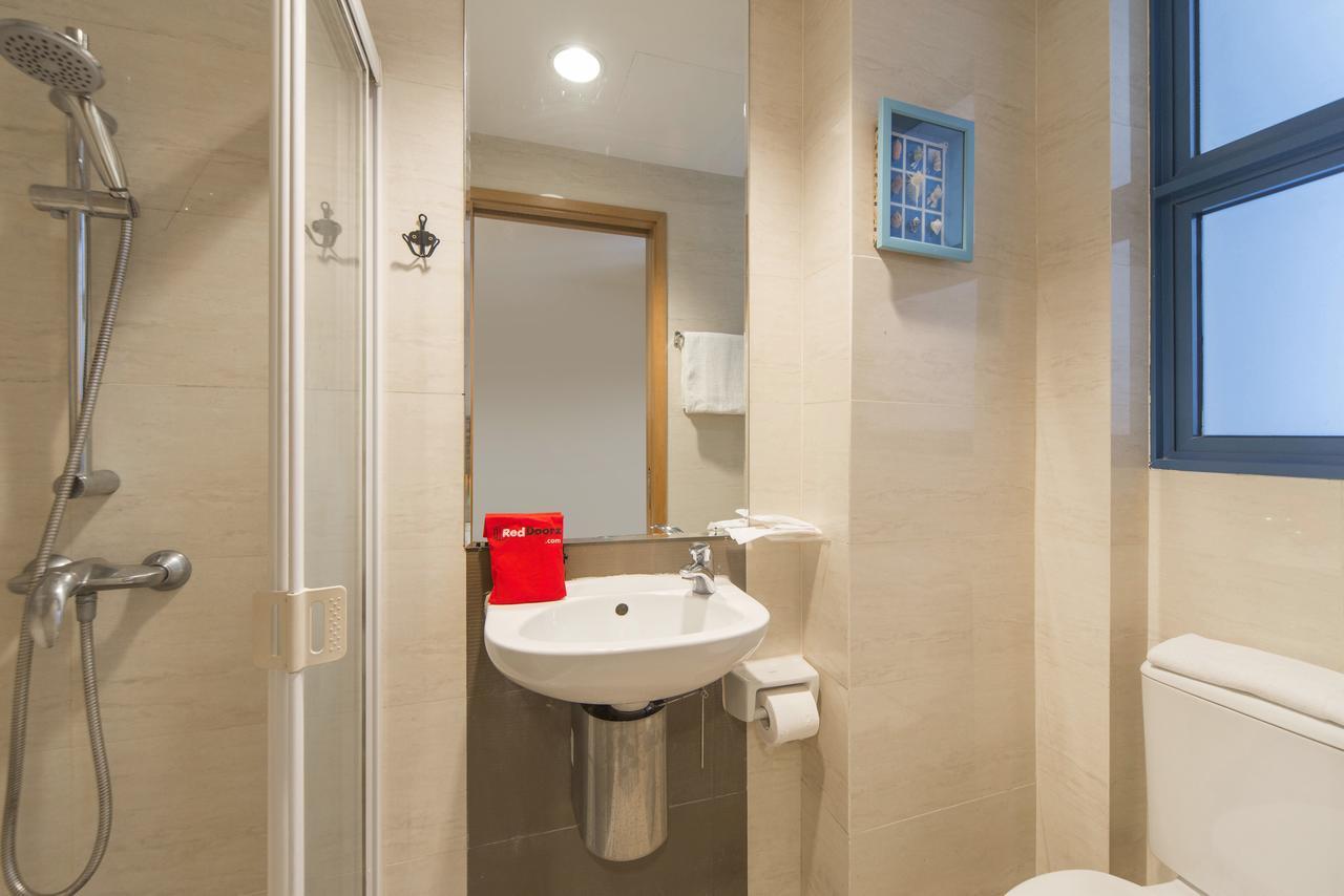 Reddoorz Plus @ Victoria Street 3* Singapore
