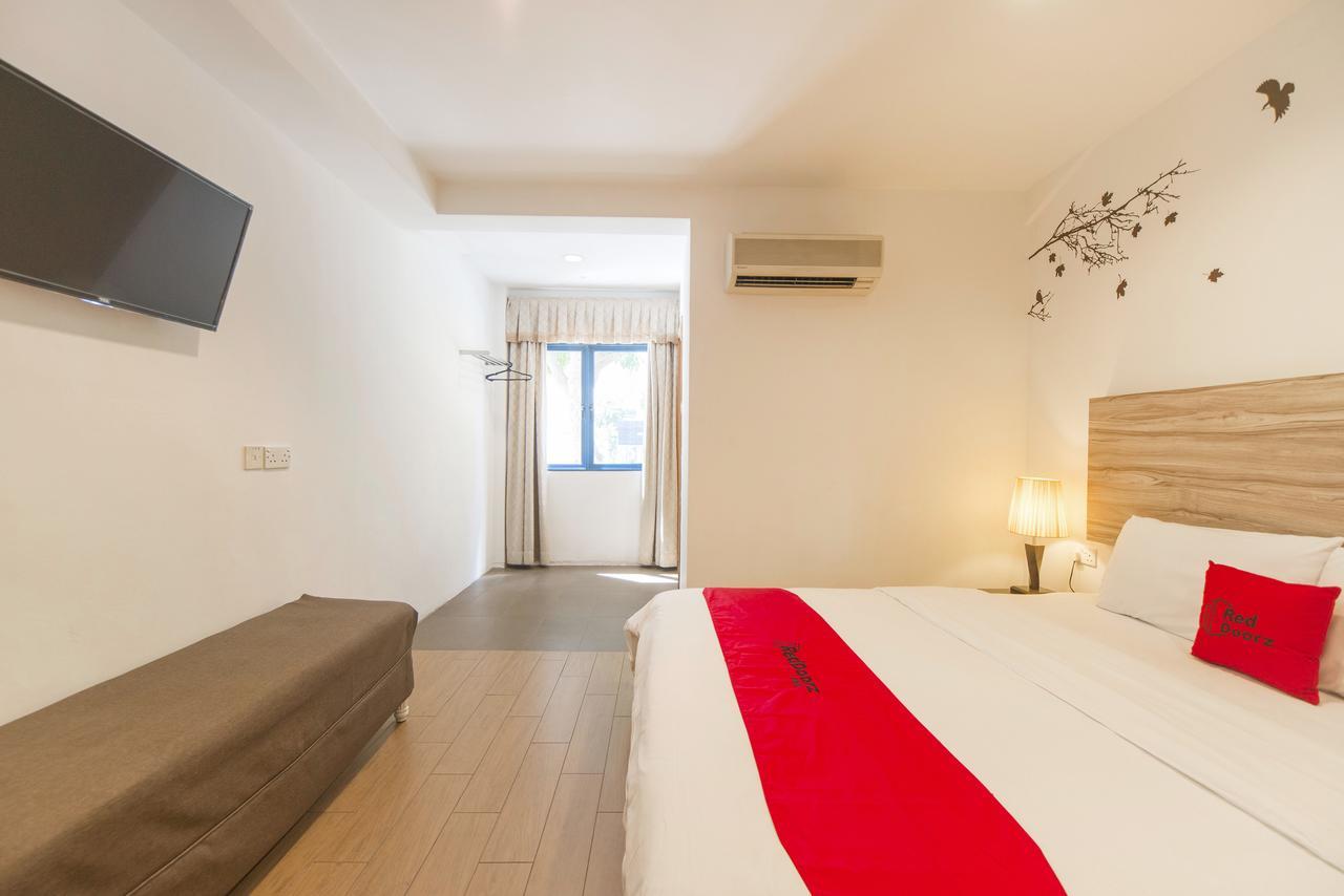 Hotel Reddoorz Plus @ Victoria Street