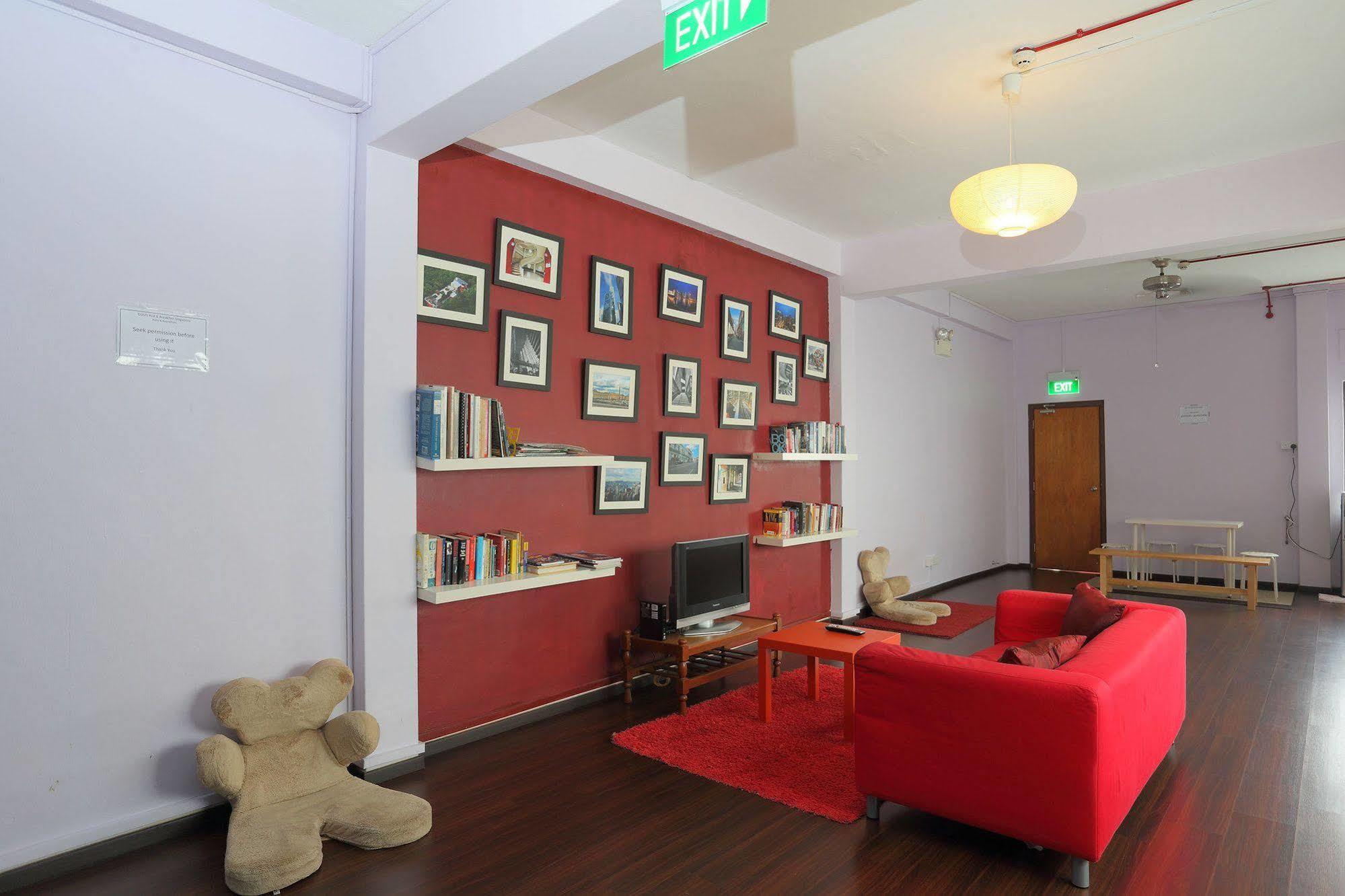 Hostel Gusti