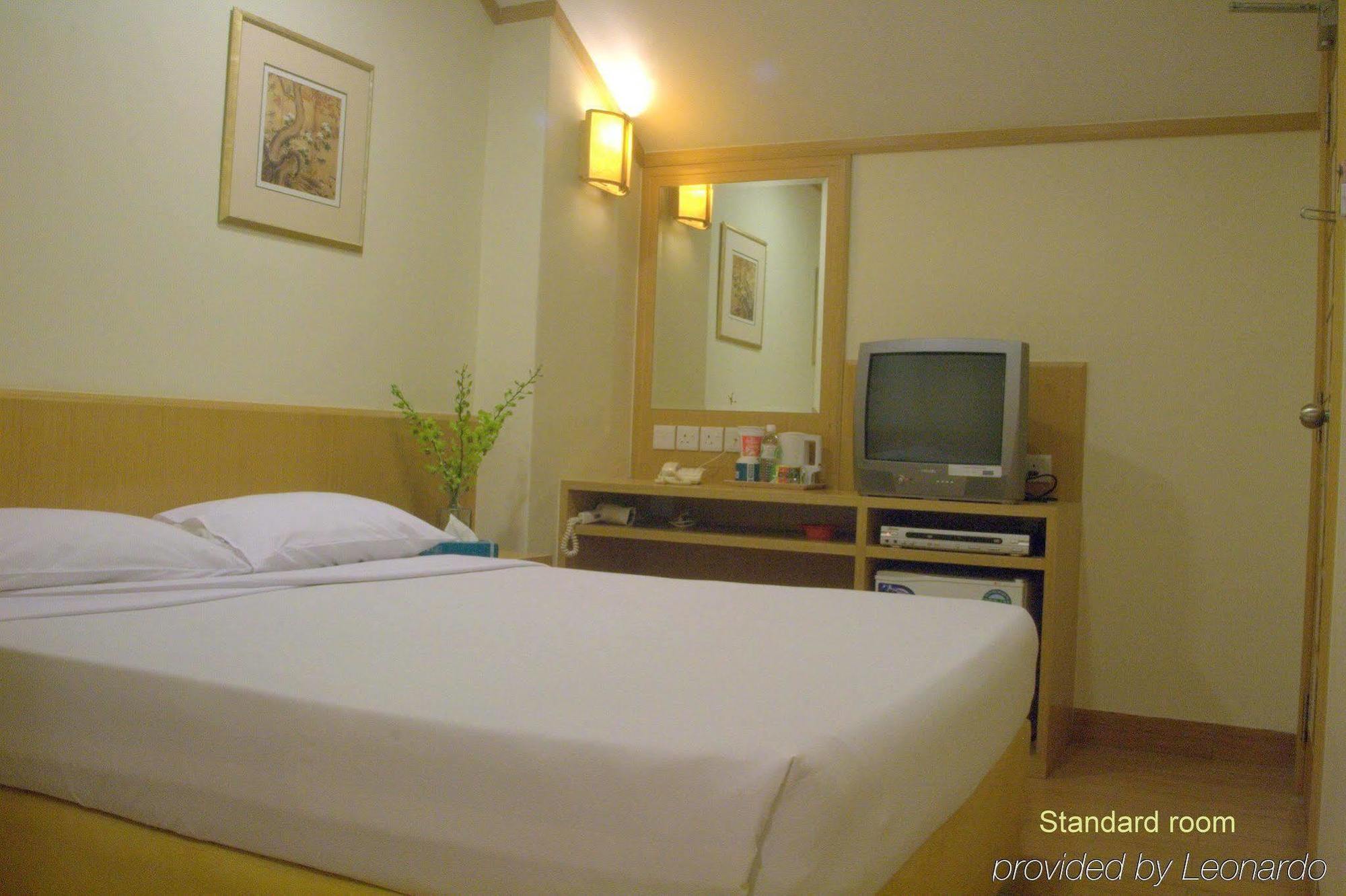 81 Sakura Hotel 2*