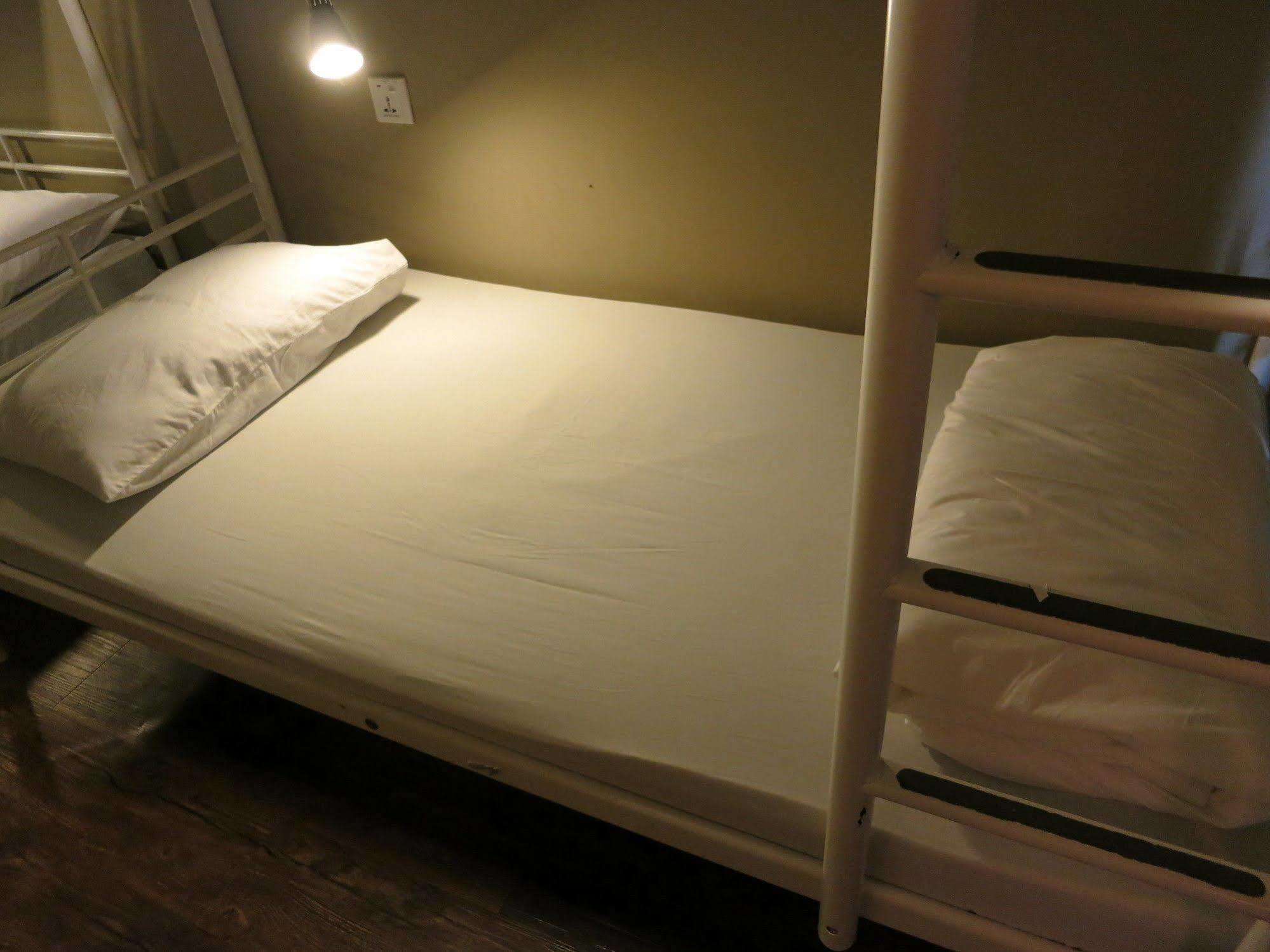Beds & Dreams Singapore