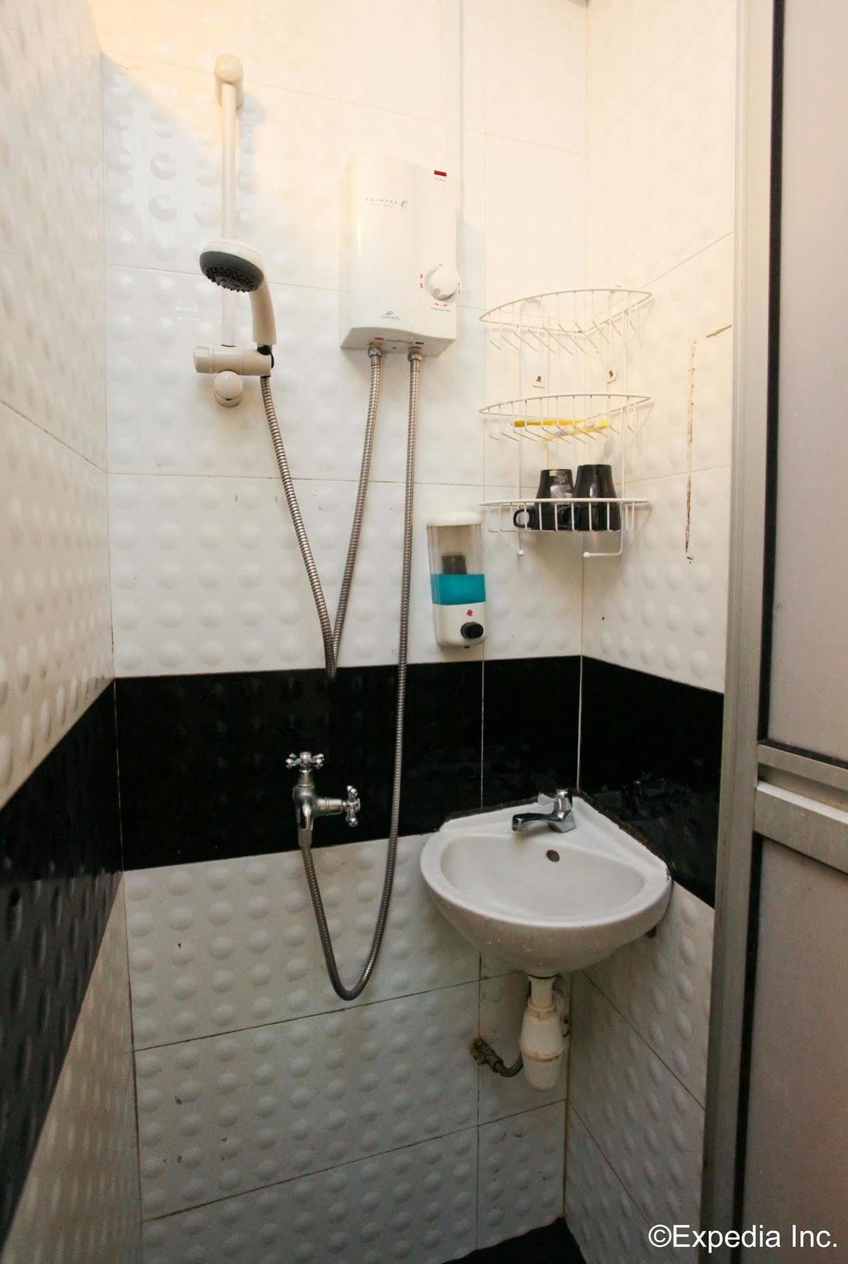Cube Family Boutique Capsule At Chinatown Capsule hotel Singapore