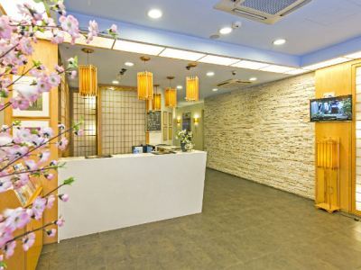 81 Sakura 2* Singapore