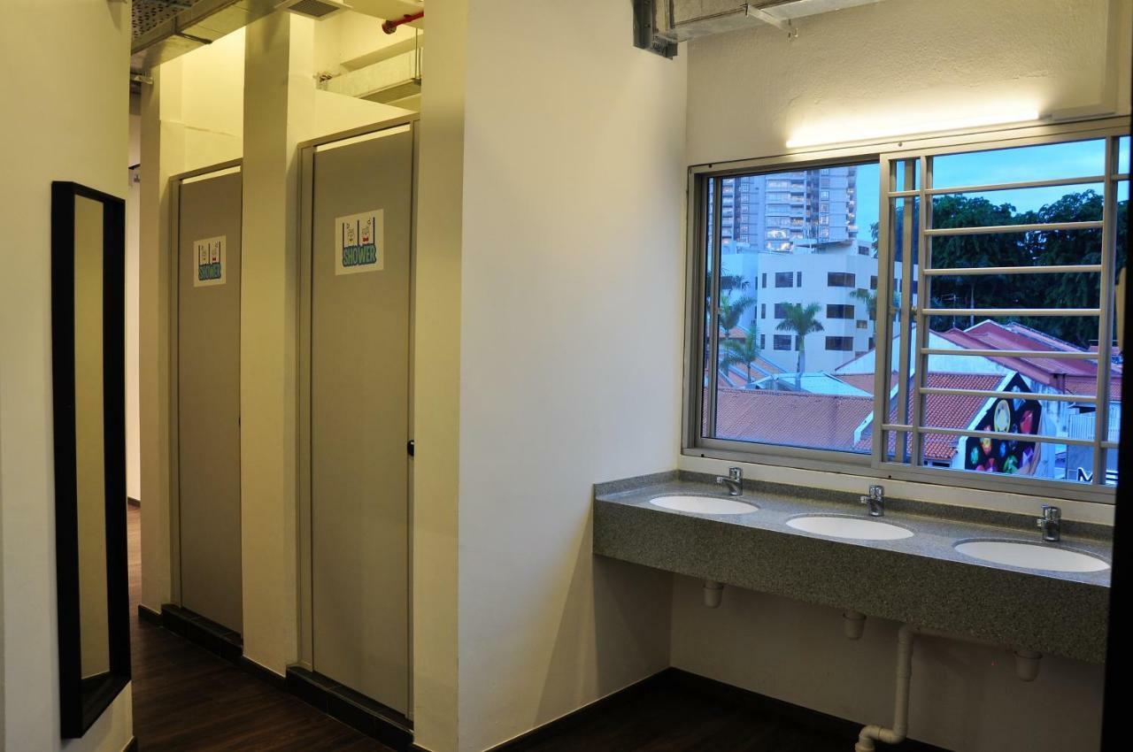 Capsule hotel Beary Best! Kampong Glam 2*