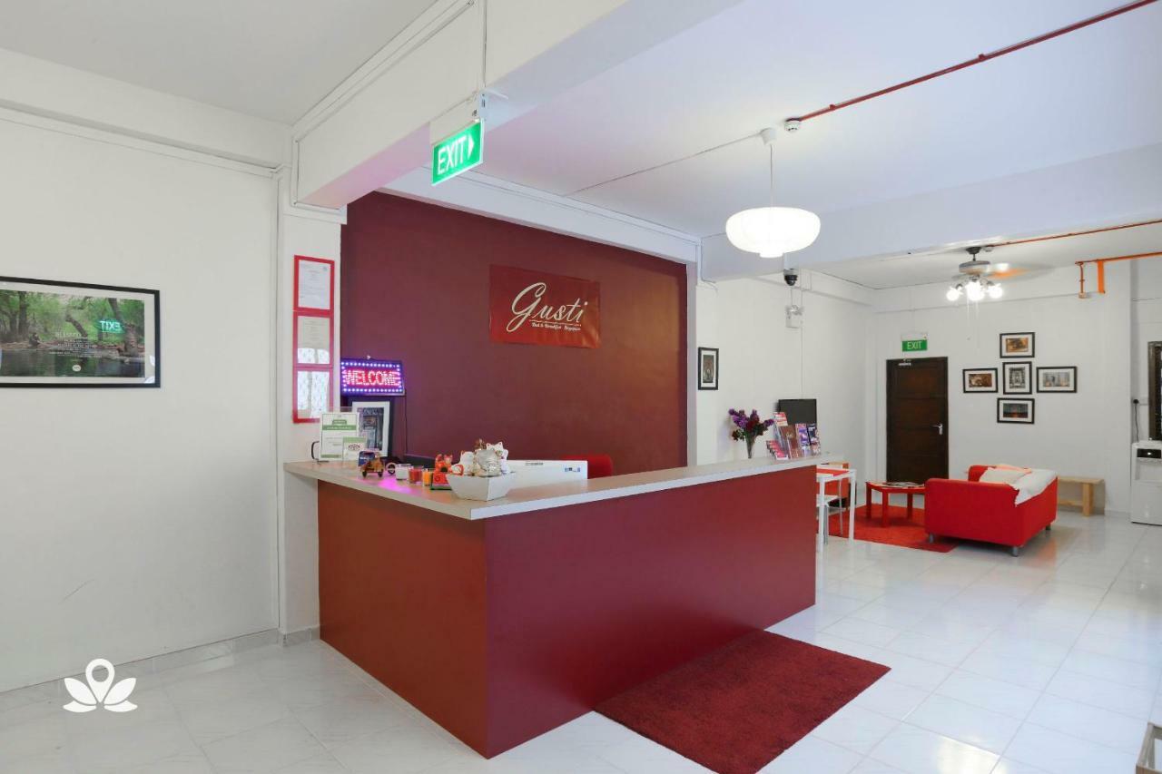 Gusti Hostel Singapore
