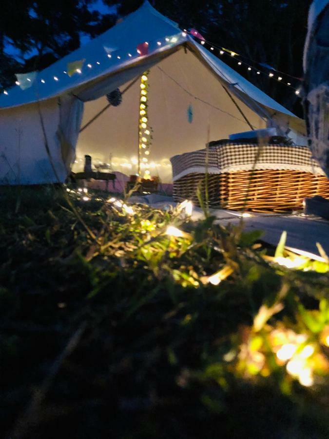Glamping Kaki - Large Bell Tent * Singapore
