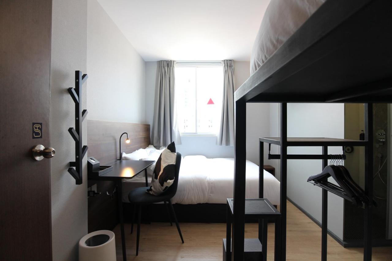 St Signature Bugis Beach, Short Overnight, 12 Hours, Check In 7pm Or 9pm Hotel Singapore