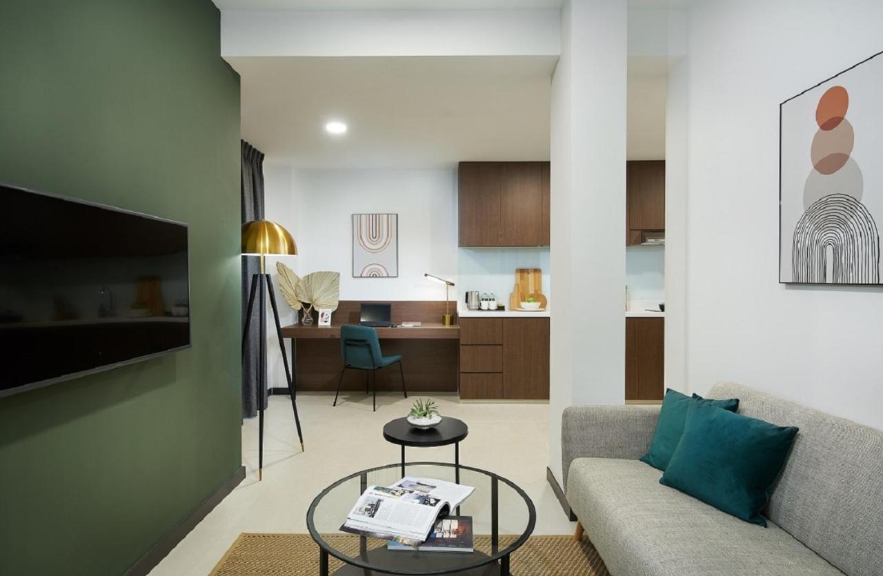 Aparthotel The Initial *