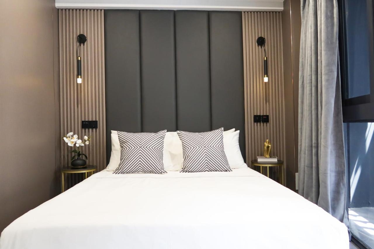 Recharge & Apartment Singapore