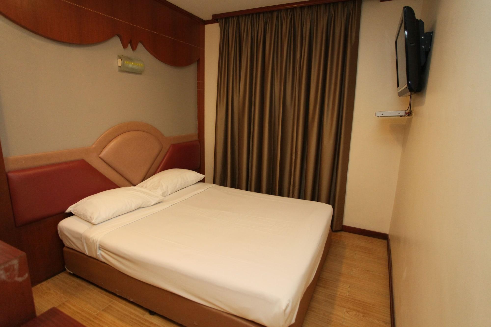 81 Palace - Newly Renovated 2*