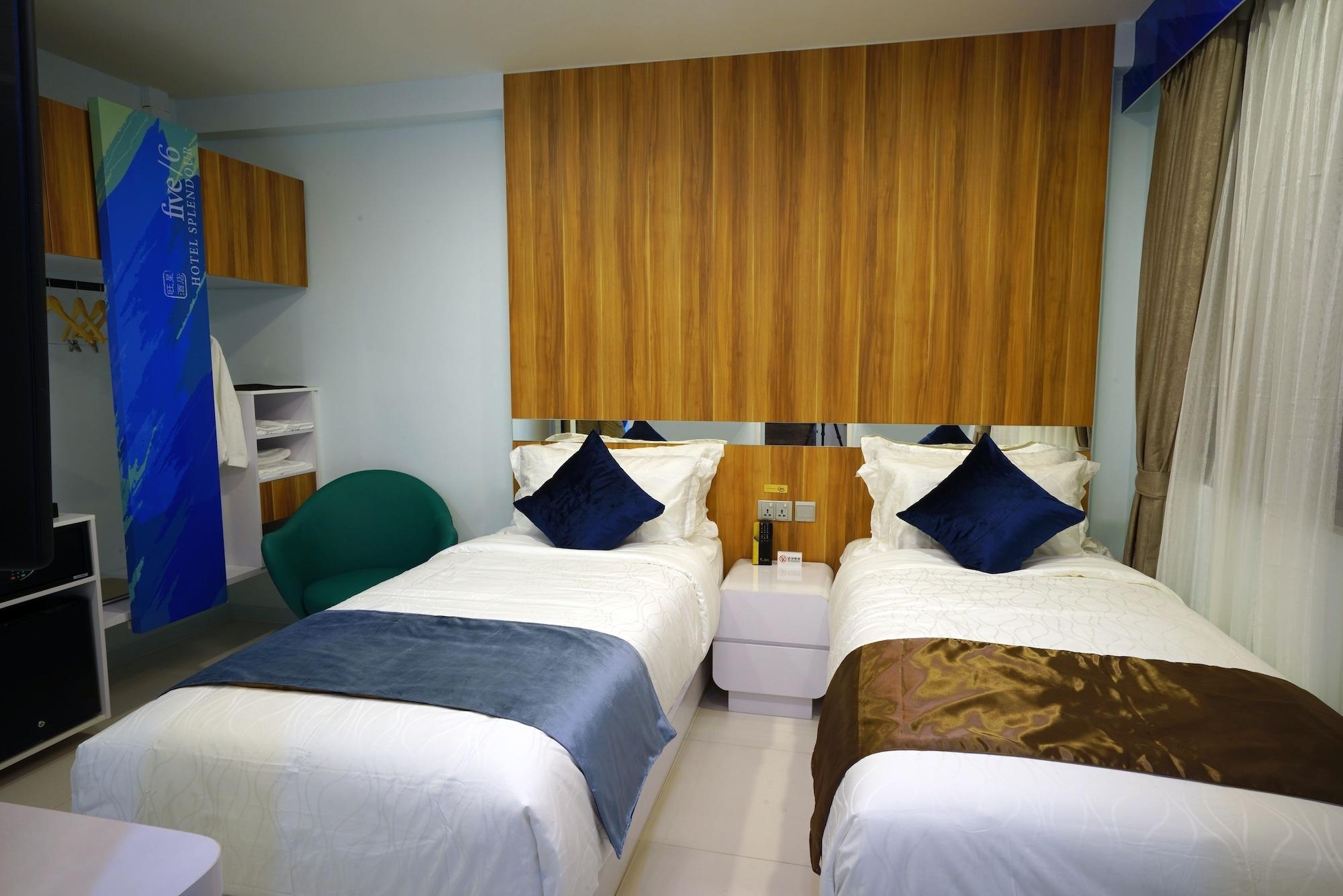 Hotel Five6 Splendour 4*