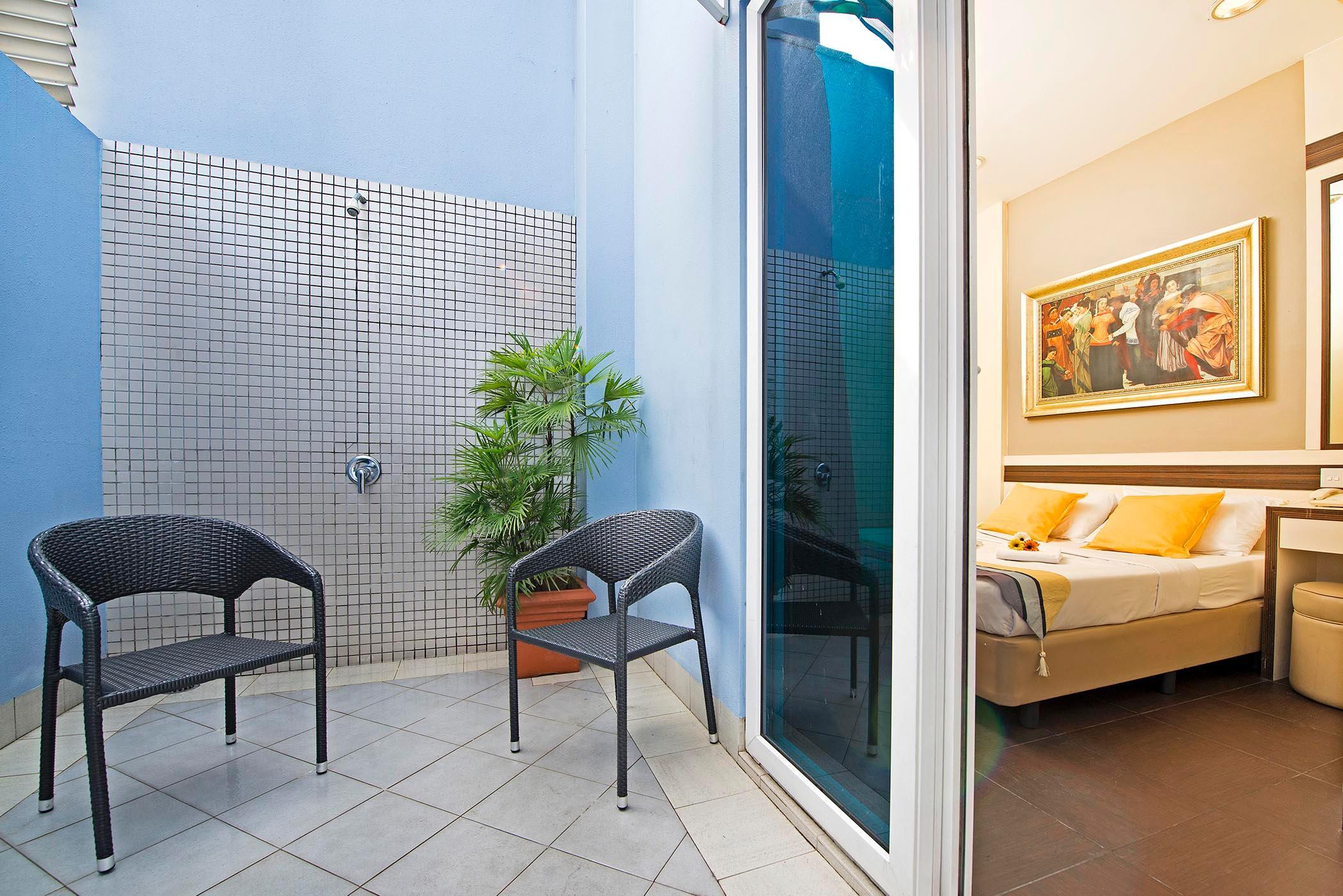 Hotel 81 Bugis 2*