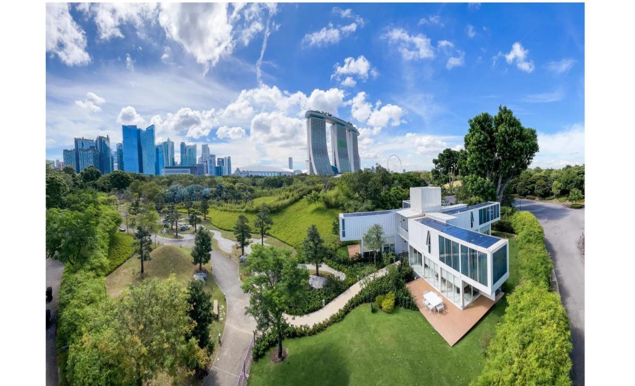 Hotel Garden Pod At Gardens By The Bay *
