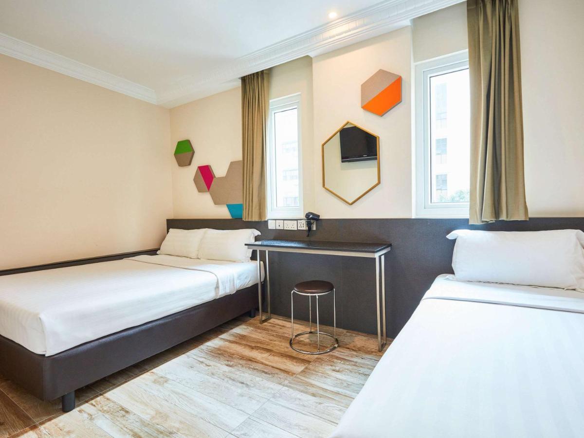 Ibis Budget Emerald Singapore