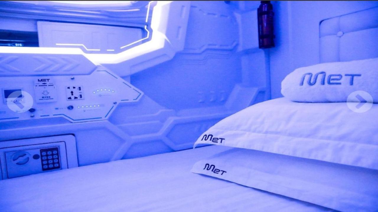 Met A Space Pod At Arab Street Capsule hotel Singapore