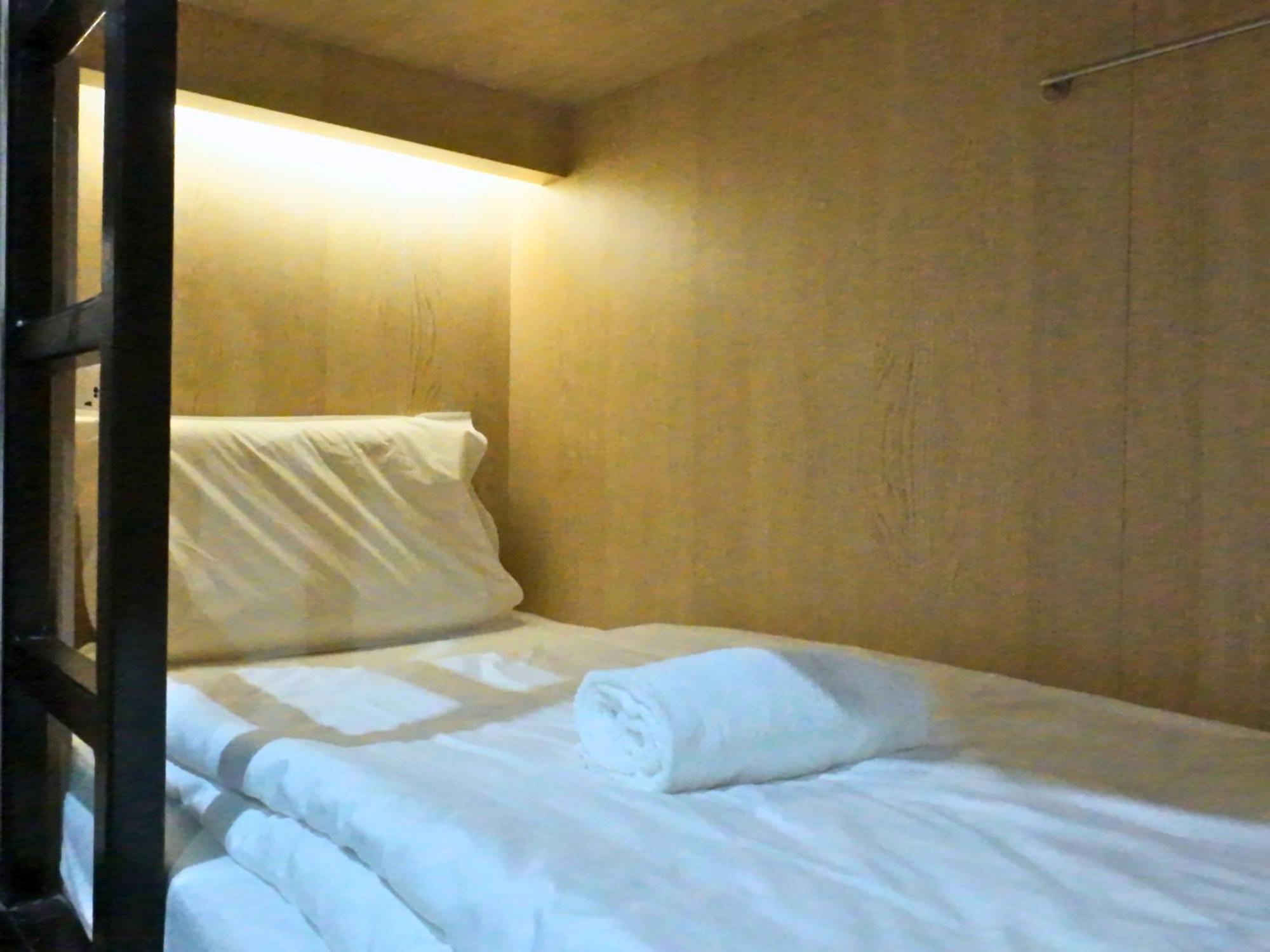 Capsule hotel The @ Bugis *