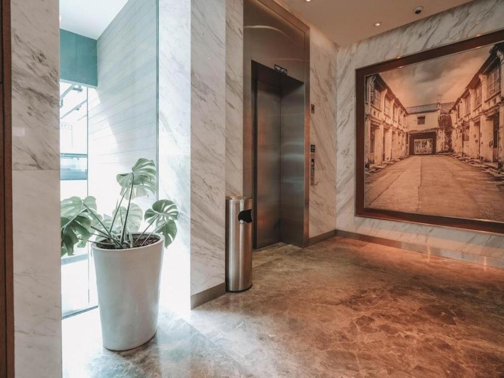 Nuve Stellar Hotel 3*