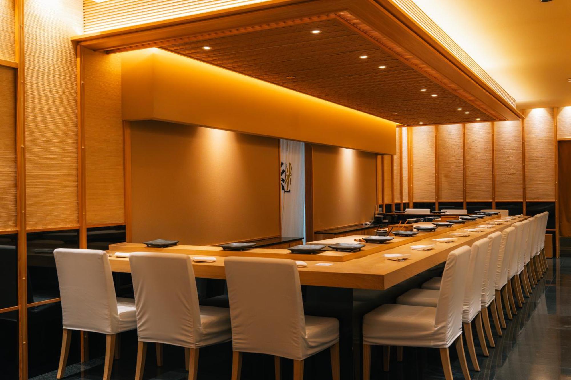Carlton Hotel 5*