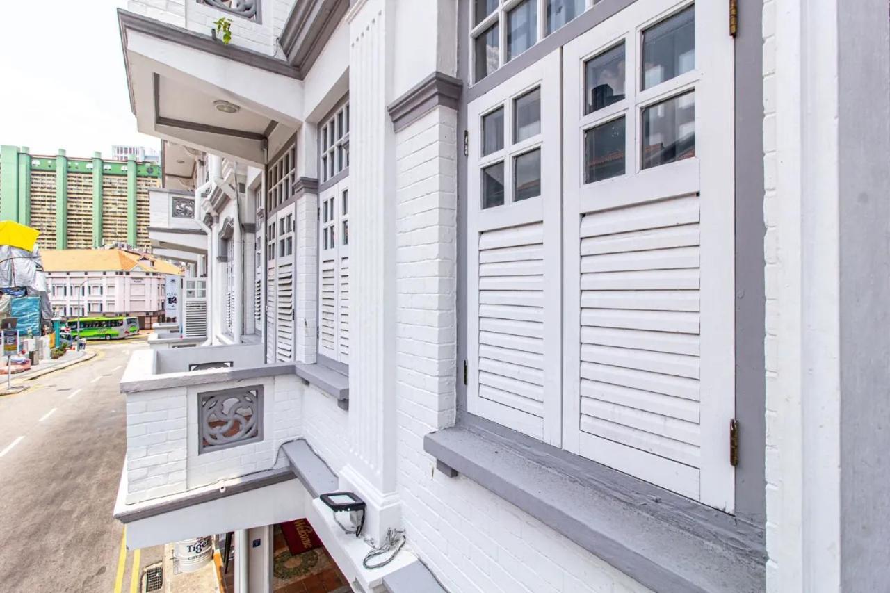 A Chinatown, Formerly 1929 - Newly Renovated 3*