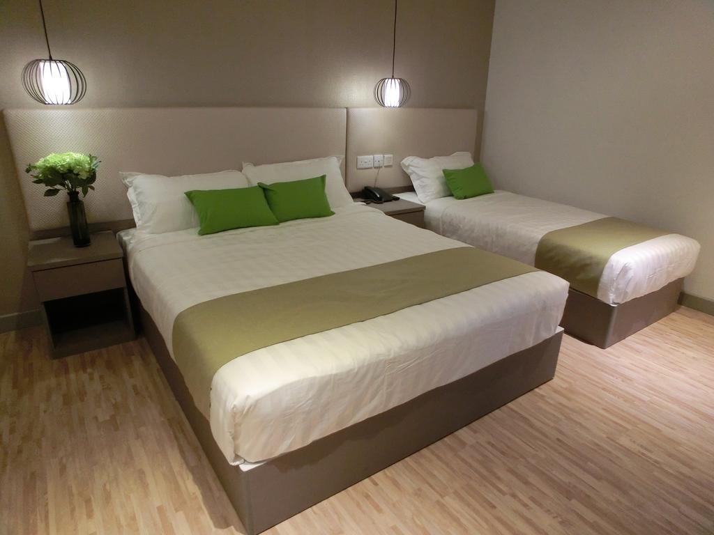 Champion Hotel