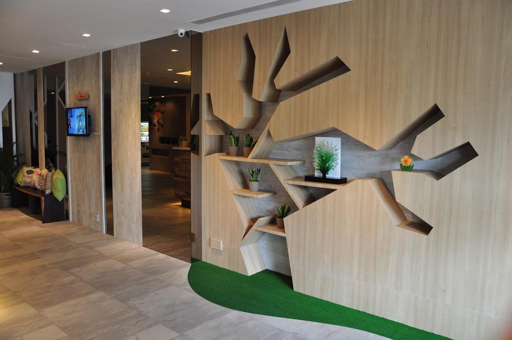 Champion Hotel 3*