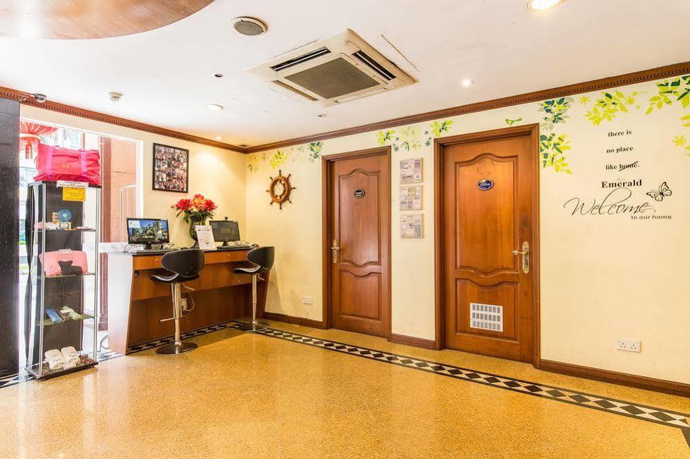 Ibis Budget Emerald Singapore
