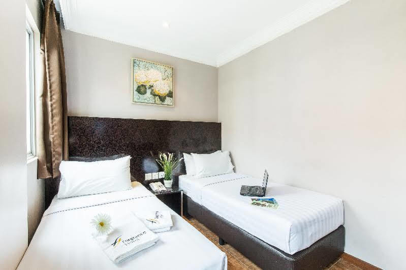 Ibis Budget Emerald Hotel