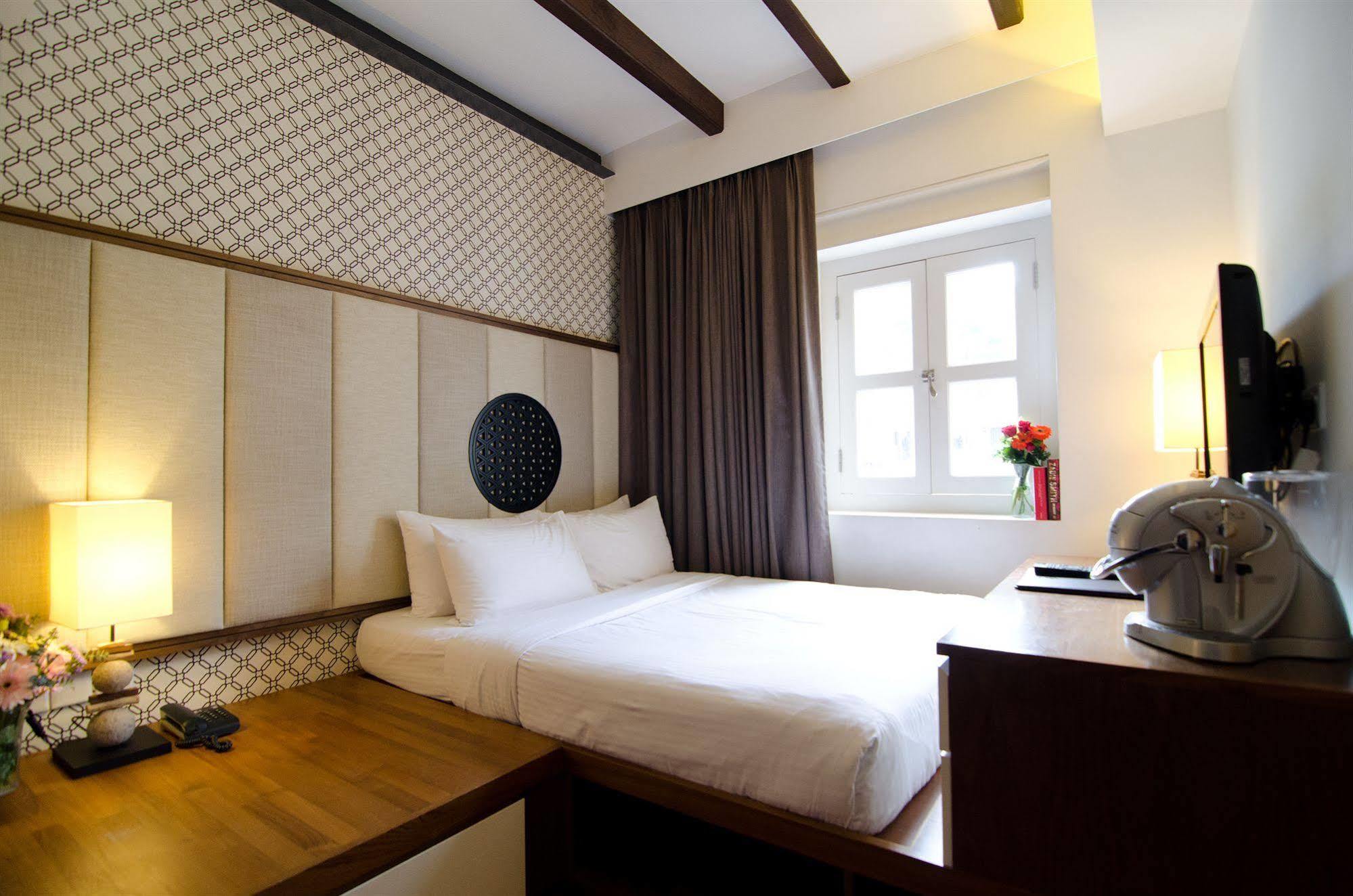 The Sultan Hotel Singapore