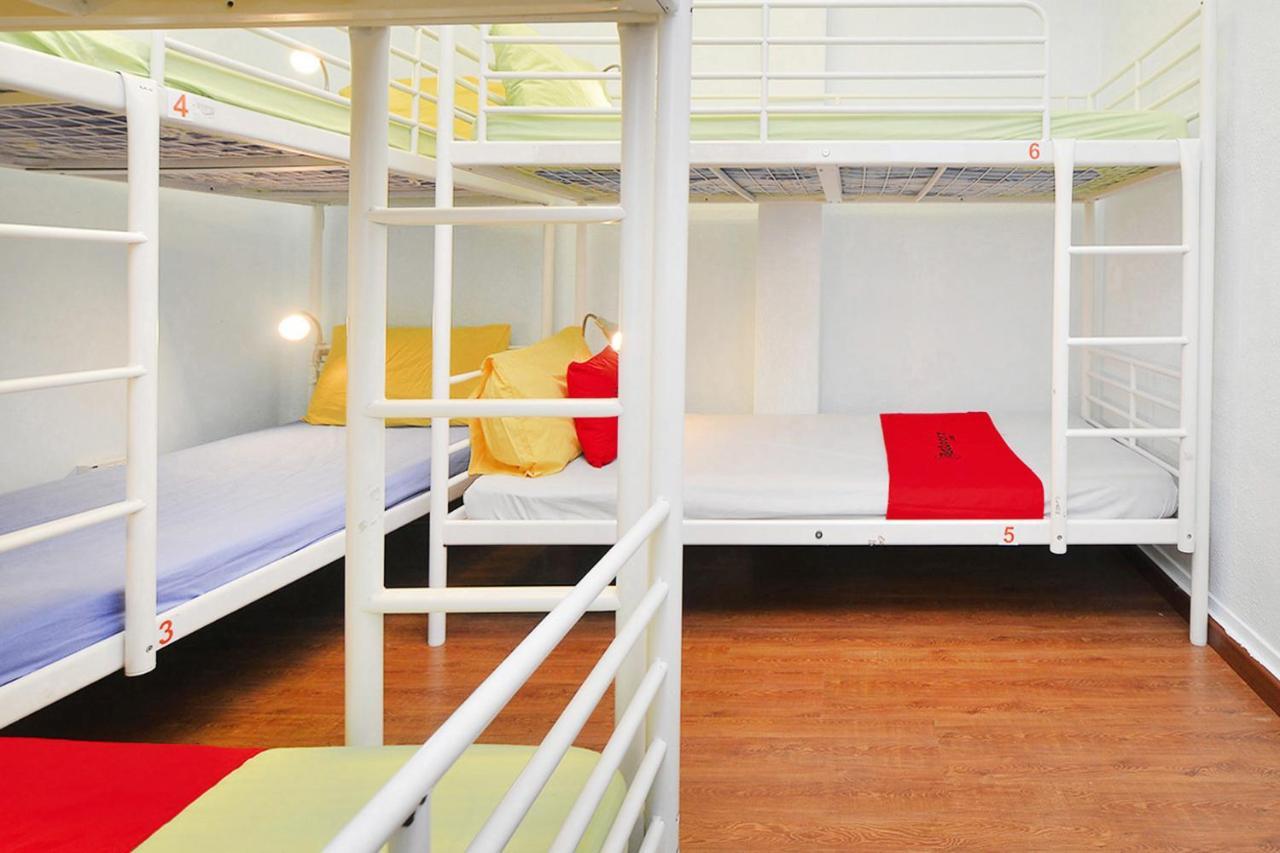 Hostel Reddoorz @ Clarke Quay *