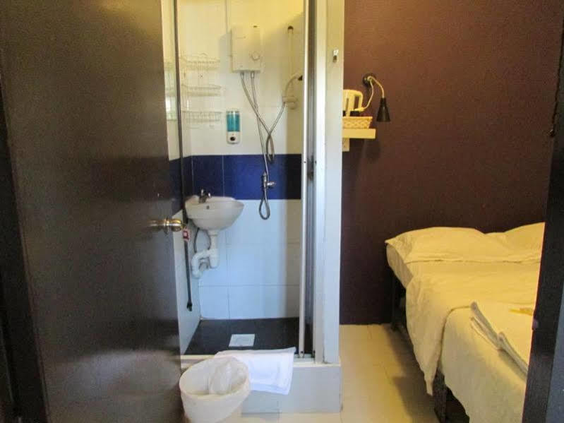 Capsule hotel Cube Family Boutique Capsule At Chinatown Singapore