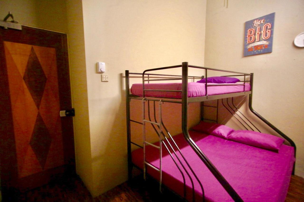 Hostel Backpacker Cozy Corner *