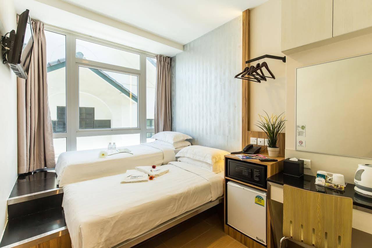 Hotel Ibis Budget West Coast 2*